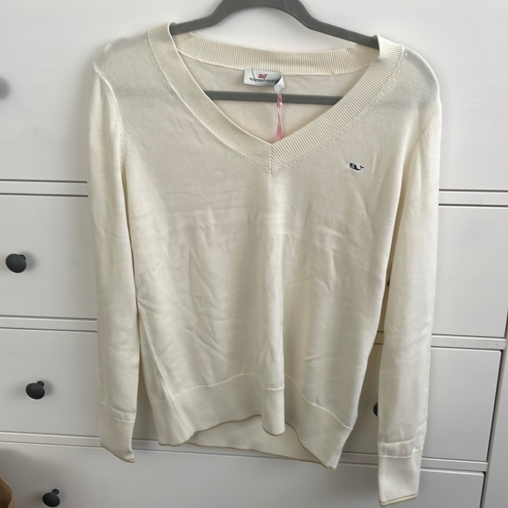 Brand new Vineyard Vines sweater